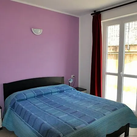 Villa Piazzo Sleeps 4 Pool Wifi