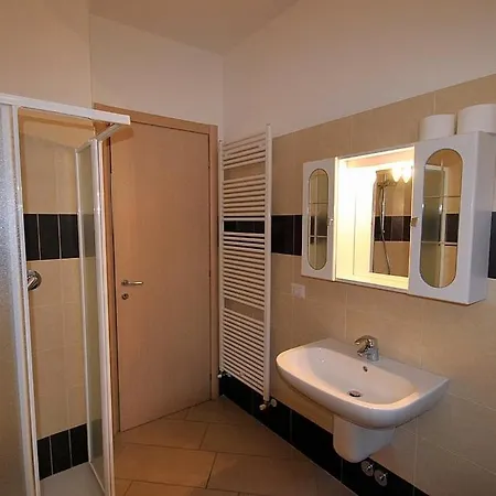 Villa Piazzo Sleeps 4 Pool Wifi
